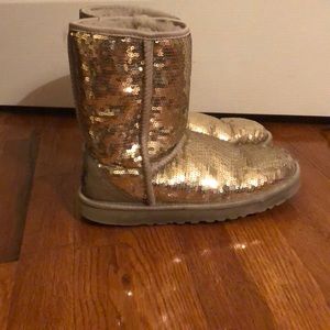 Sparkly I Do UGGS